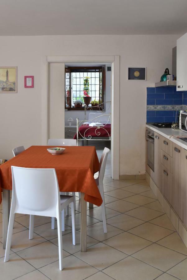 Affittacamere Fonseca Naples Exterior photo